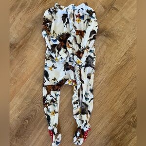 Posh peanut Claire Print